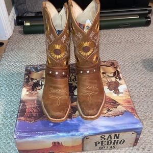 Sunflower Cowgirl boots